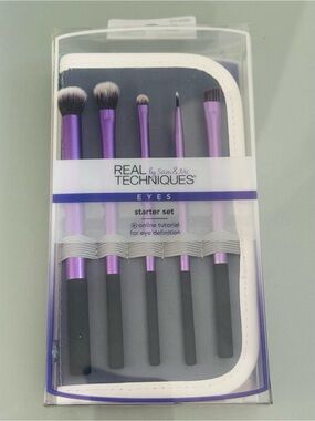 Real Techniques Eyes Starter Set - Purple Eye Brush Kit with a Case